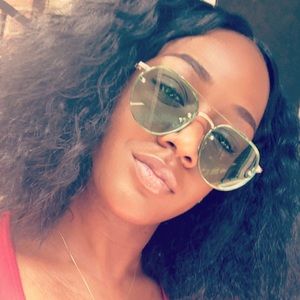 Meet your Posher, Christal